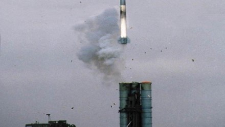 Nga bat ngo khai hoa hang loat he thong phong khong hien dai hinh anh