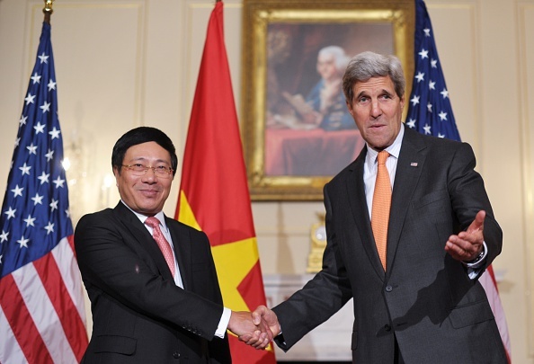 Ngoai truong, dai su My chuc Tet Viet Nam hinh anh