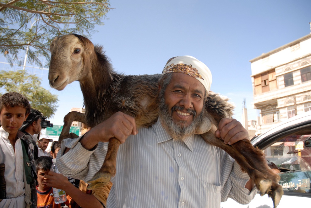 Nhung le hoi giet de rung ron tren the gioi hinh anh