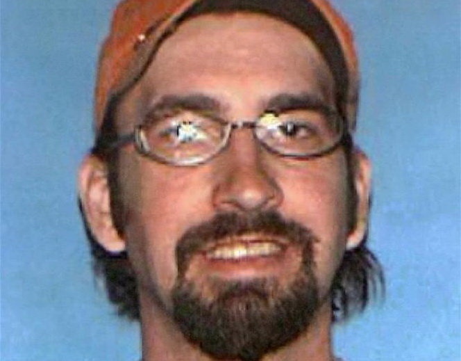 Xa sung giet 7 nguoi tai 6 dia diem o My hinh anh