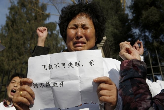 Giam sat vien khong luu ngu trong dem MH370 mat tich hinh anh