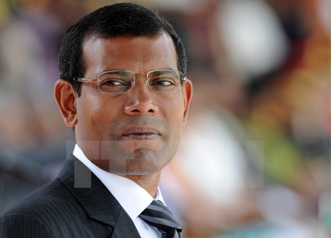 Cuu Tong thong Maldives bi ket an tu vi toi khung bo hinh anh