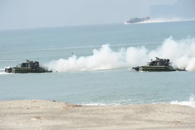 Hai quan My keu goi ASEAN tuan tra chung tren Bien Dong hinh anh