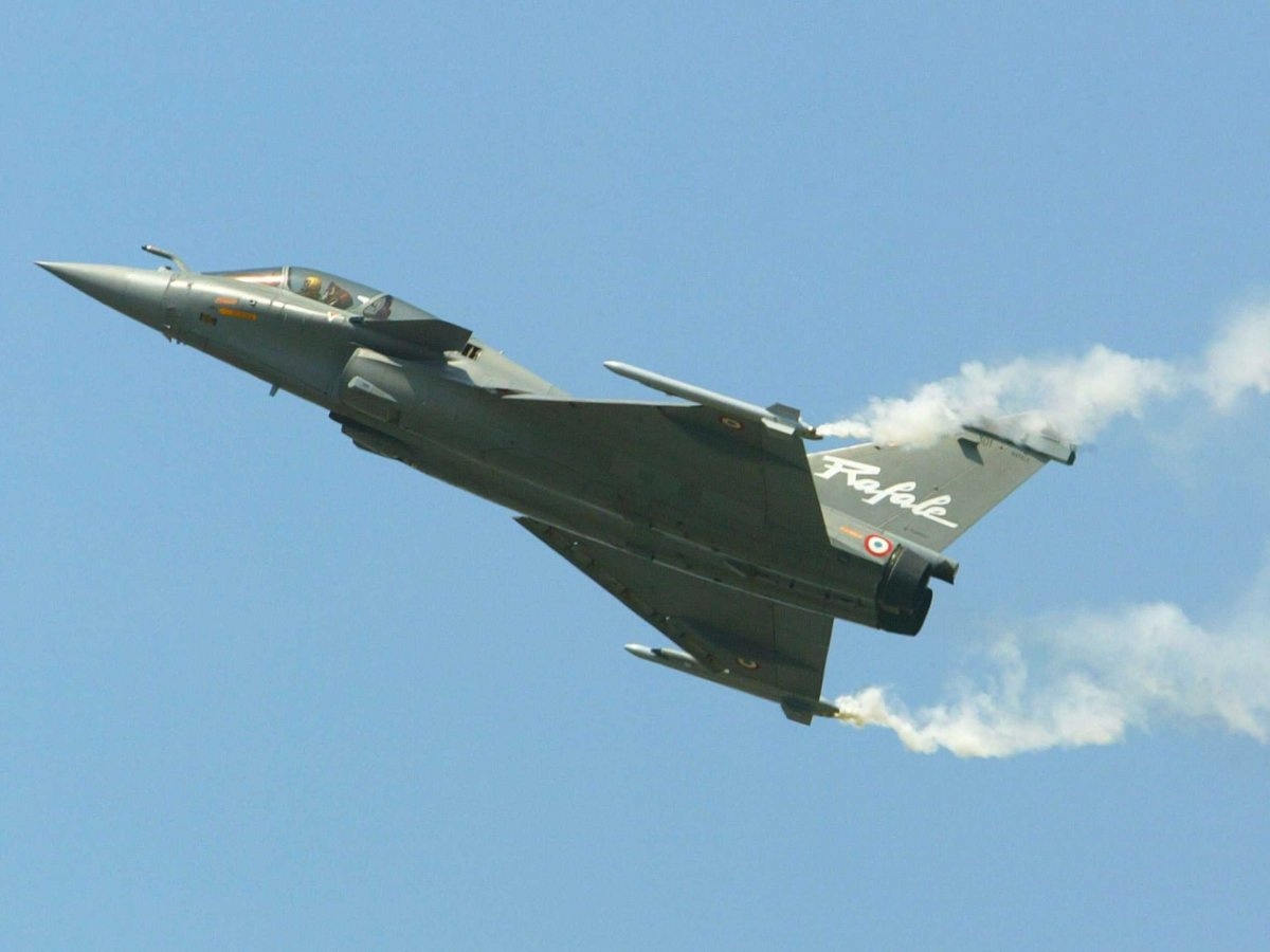 Pháp hiện đang trong giai đoạn đàm phán cuối cùng với Qatar về thương vụ bán cho quốc gia Trung Đông này 36 máy bay tấn công Rafale, một trong những chiến đấu cơ hiện đại nhất thế giới.