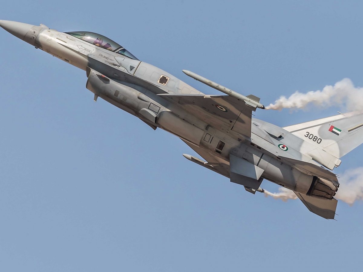 Các Tiểu vương quốc Arab thống nhất (UAE) đã chọn mua nhiều máy bay chiến đấu F-16E, một trong những vũ khí chủ lực trong cuộc chiến chống IS.
