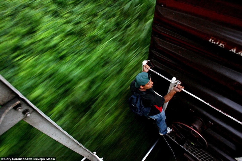 Ông Carlos Miranda, một quan chức vấn đề nhập cư ở bang Chiapas (miền nam) nói: 