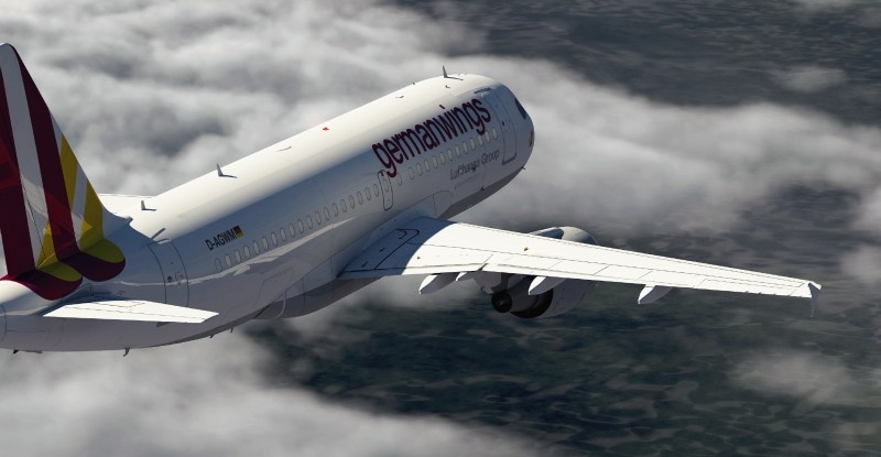 Nhan vien khong luu bat luc khi thay phi co Duc gap nan hinh anh