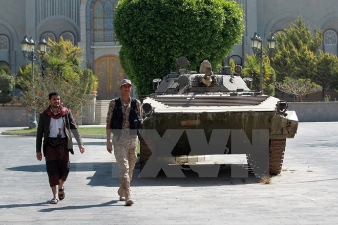 Saudi Arabia va dong minh khong kich phien quan o Yemen hinh anh