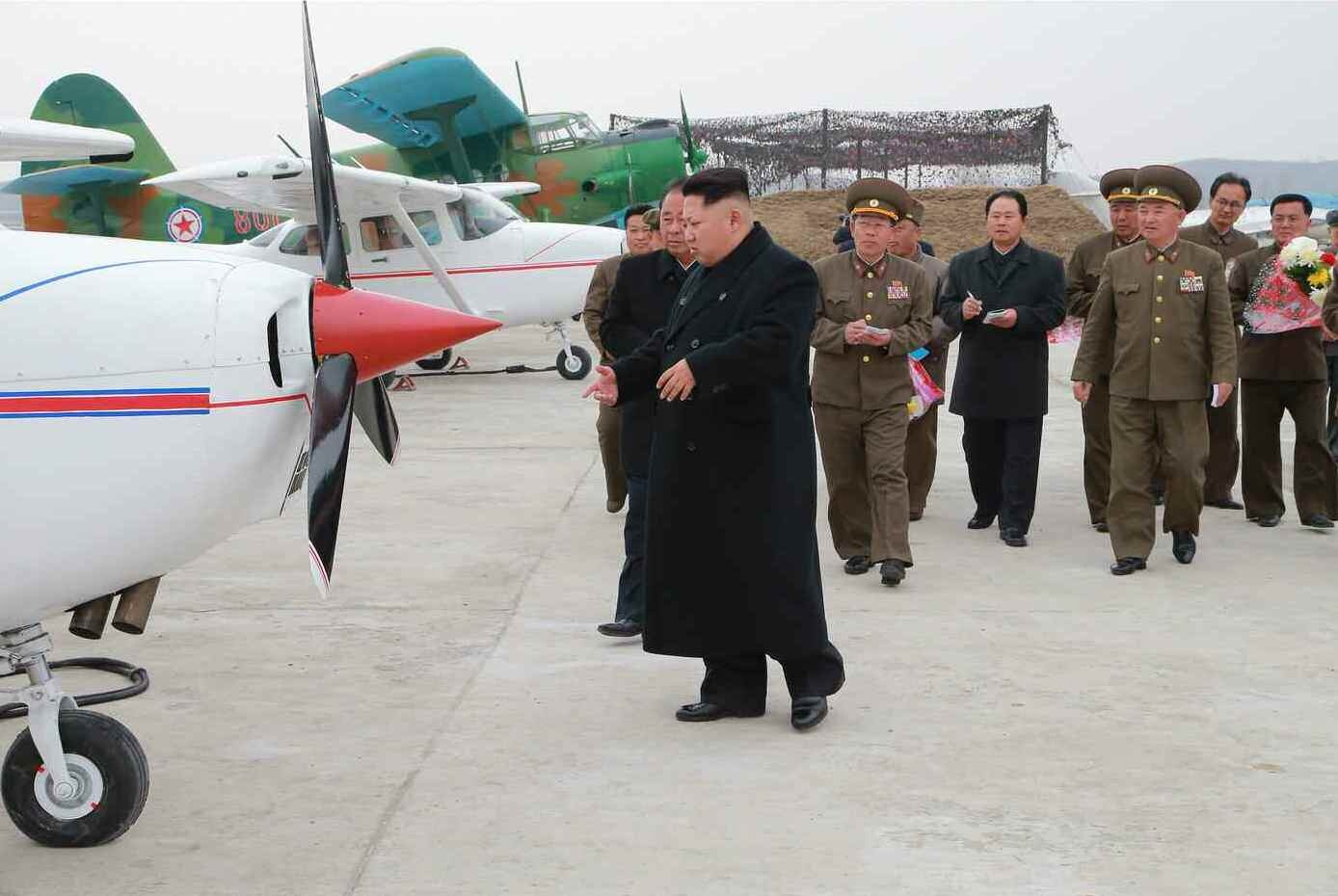 Theo trang NKNews, Triều Tiên đang phát triển máy bay dựa trên mẫu máy bay An-2 của công ty hàng không Antonov (Ukraine) và máy bay Cessna 172 của Mỹ.