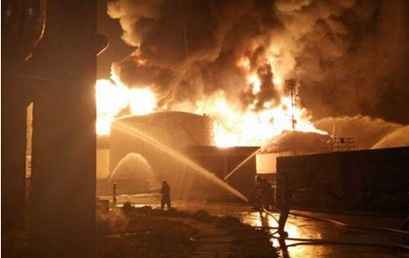 No lon tai nha may hoa chat o Trung Quoc hinh anh