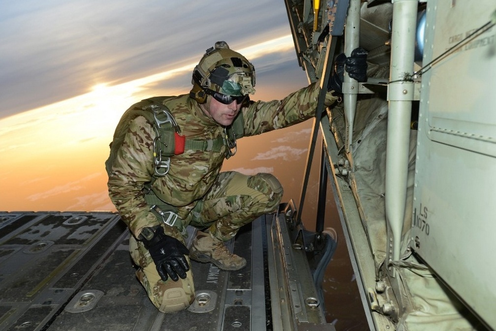 Mot ngay tap luyen cua linh du dac nhiem My hinh anh