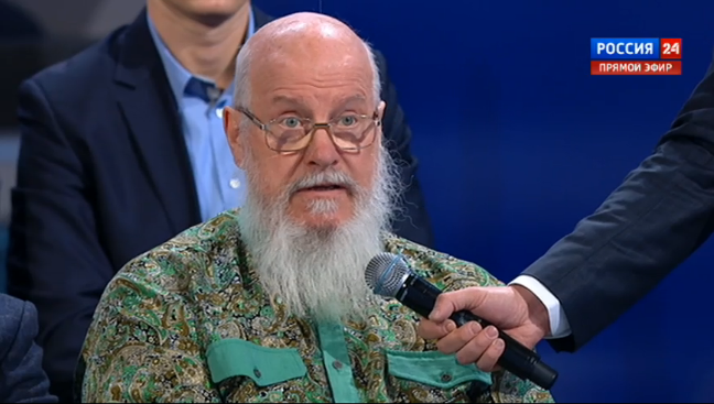 Bác nông dân tên John đặt câu hỏi cho Tổng thống Putin. Ảnh: Twitter