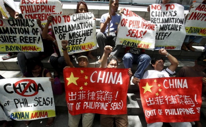 The gioi phan ung, Trung Quoc van ngang nguoc hinh anh