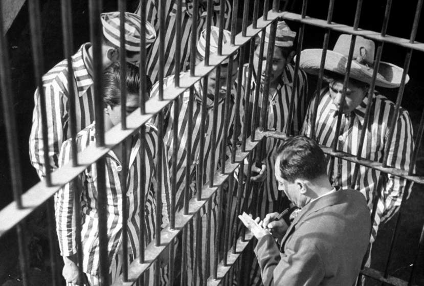 “Linh hồn của trại giam” là biệt danh của tổng quản Jose Farah. Ông là người lắng nghe những lời phàn nàn của tù nhân, đẩy nhanh các vụ xét xử và là cầu nối liên lạc giữa phạm nhân và gia đình.  