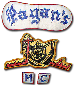 Pagans được thành lập vào năm 1959 tại bang Maryland (Mỹ). Logo của nhóm là người khổng lồ lửa trong thần thoại Bắc Âu đang ngồi trên mặt trời vung thanh gươm Pagans. Theo Complex, FBI coi Pagans là một tổ chức vô cùng nguy hiểm, phần lớn là do sự liên kết của nhóm với các băng đảng như Aryan Brotherhood và mafia Italy. Các thành viên của Pagans thường xuyên dính líu vào các vụ đốt phá, đánh bom và giết người. Thành viên của nhóm quái xế rất thích tàng trữ súng máy. Ảnh: Wikipedia