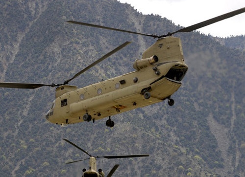 Hiện nay trên thế giới có tất cả 807 chiếc trực thăng Chinook phiên bản CH-47 còn hoạt động. Trong số đó, 528 chiếc thuộc về quân đội Mỹ.