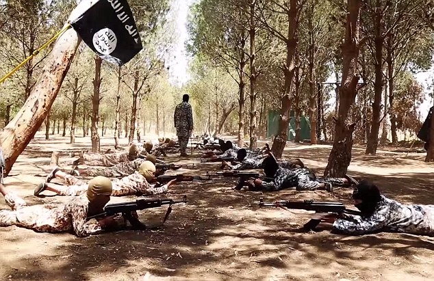 “Việc IS tuyển dụng hoặc sử dụng trẻ em là hành động bị cấm hoàn toàn theo luật pháp quốc tế