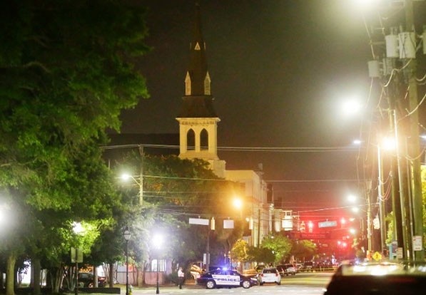 Nhà thờ Emanuel AME ở thành phố Charleston, bang Nam Carolina là nơi nghi phạm 21 tuổi gây án.