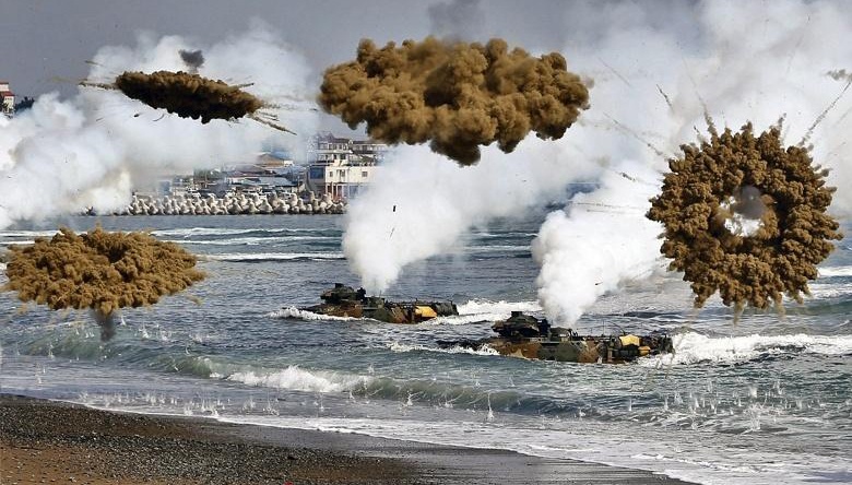 Toan canh nhung su kien cang thang tren ban dao Trieu Tien hinh anh