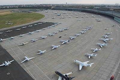 San bay cua Hitler se thanh trai ti nan cho 800.000 nguoi hinh anh