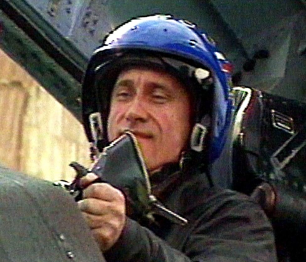 Cac lanh dao the gioi trong buong lai tiem kich hinh anh