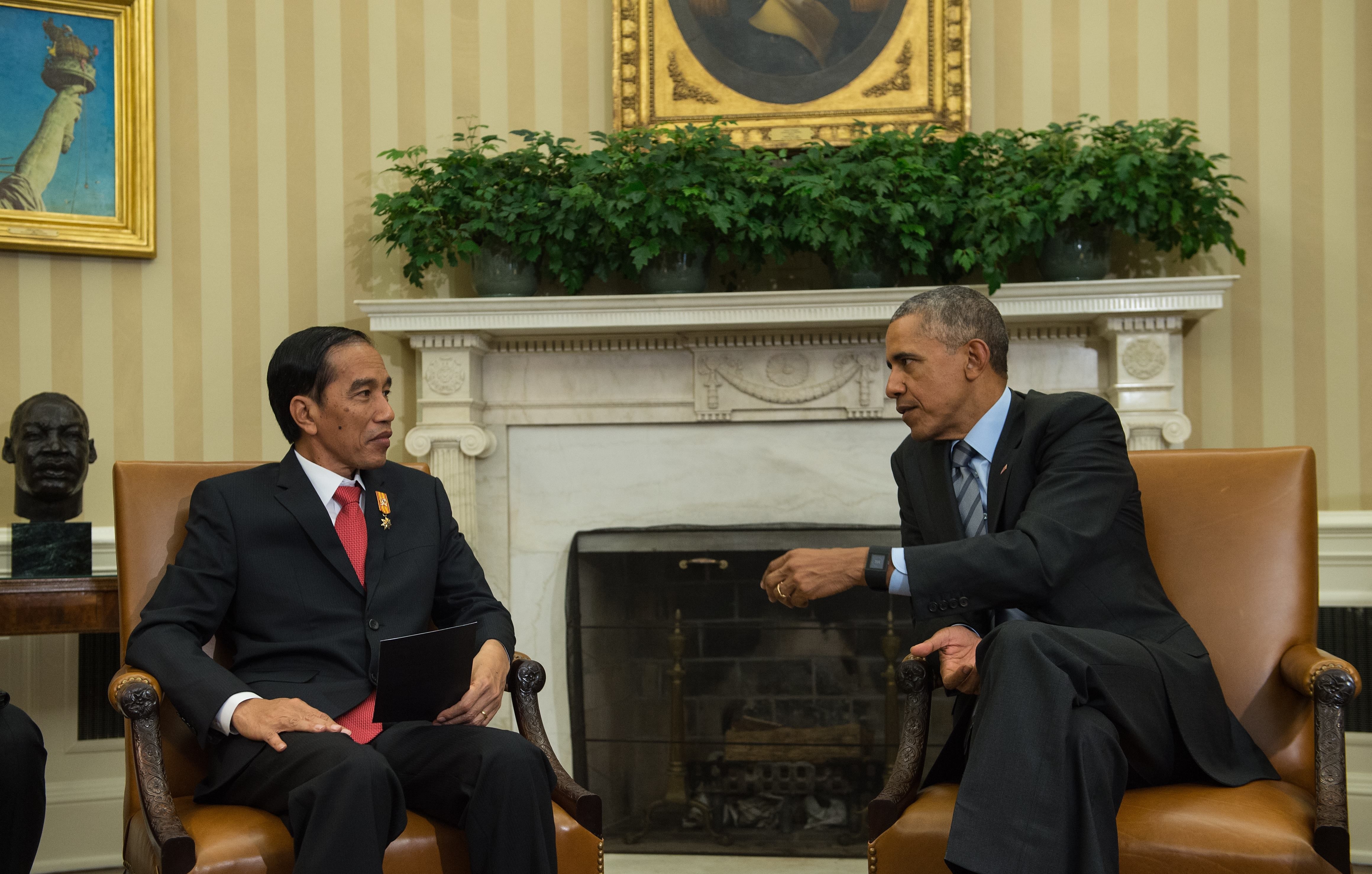 Tong thong Indonesia rut ngan chuyen tham My do khoi mu hinh anh