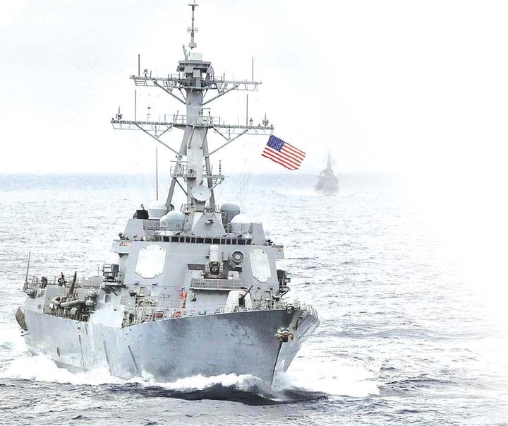 Mot thang Bien Dong nong bong hinh anh