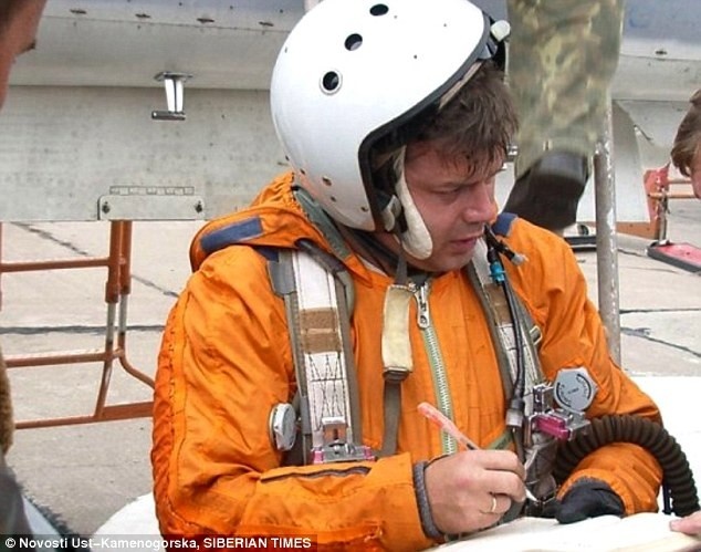 Tho Nhi Ky san sang ban giao thi the phi cong Su-24 cho Nga hinh anh