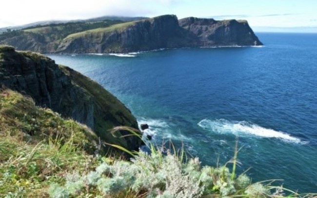 Nga day manh xay can cu tren dao tranh chap voi Nhat hinh anh