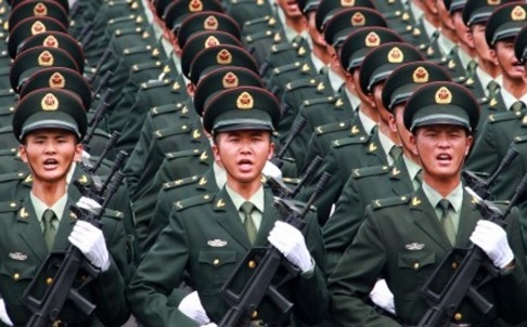 Quan doi Trung Quoc loay hoay chuyen mo hinh nhu phuong Tay hinh anh