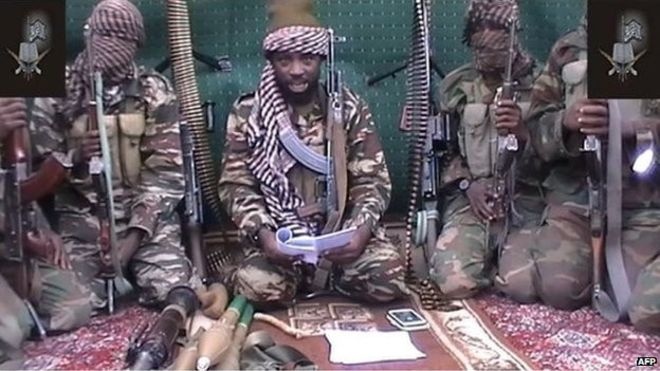 Chiến binh Boko Haram thề trung thành với IS. Ảnh: BBC