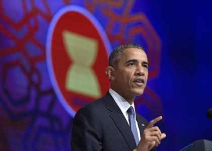 Tổng thống Mỹ Barack Obama phát biểu tại hội nghị cấp cao ASEAN tại Kuala Lumpur, Malaysia ngày 21/11. Ảnh: AP
