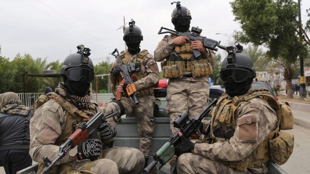 Luc luong than Iran bat coc 3 nguoi My tai Iraq hinh anh