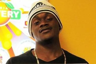 Bi ban chet tai nha vi trung so gan nua trieu USD hinh anh