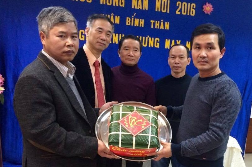 Nguoi Viet o Ukraine don Tet sau vu kham xet Lang Sen hinh anh