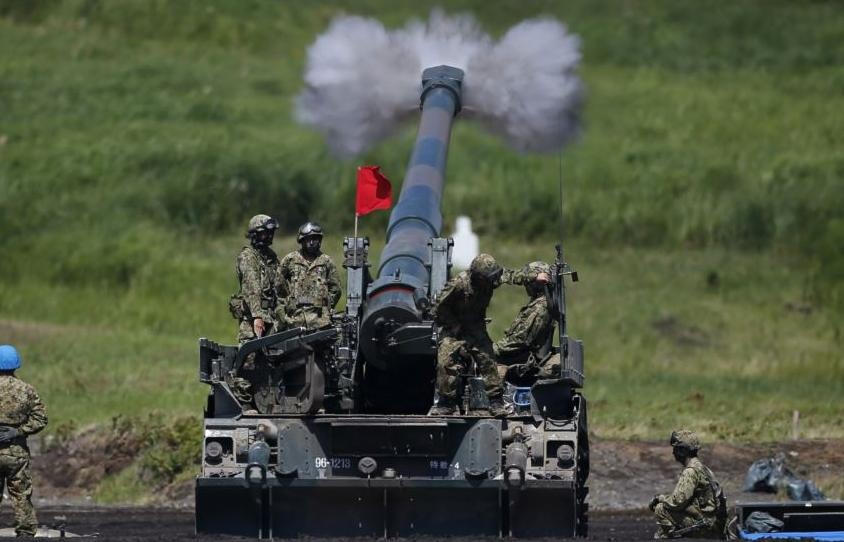 Lo ngai Trung Quoc, cac nuoc chau A tang chi cho quoc phong hinh anh