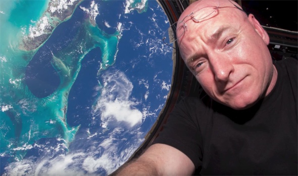 'Mot nam tren quy dao cu ngo nhu ca cuoc doi' hinh anh