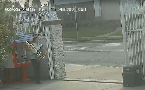 Nguoi Viet bi bat vi trom tuong Phat nhieu lan o My hinh anh