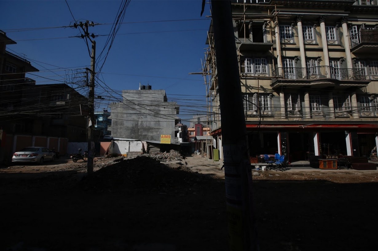 mot nam sau dong dat Nepal anh 16