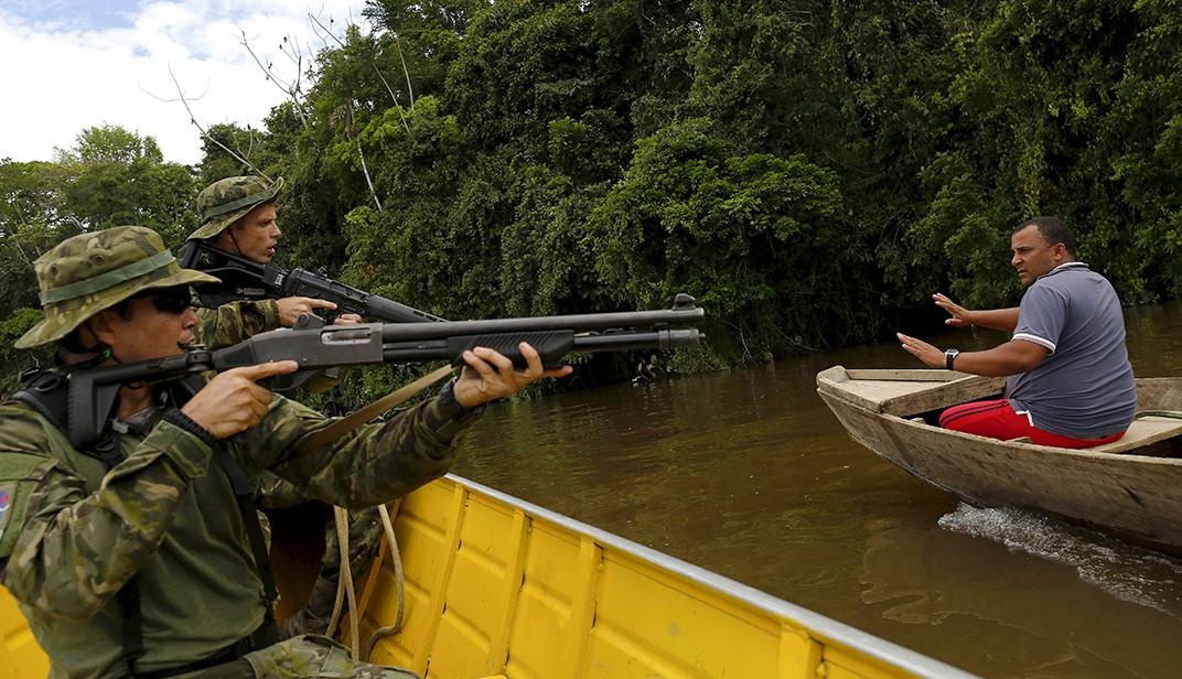 Truy quet phu dao vang lau o rung Amazon hinh anh