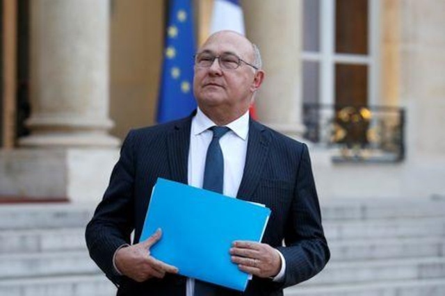 hành vi quấy rối ở chính trường Pháp ảnh 2 hanh vi quay roi o chinh truong Phap anh 2