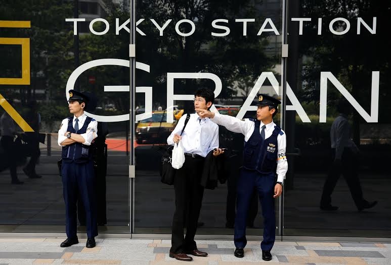 Nhật Bản thắt chặt an ninh khi Obama thăm Hiroshima ảnh 6 Nhat Ban that chat an ninh khi Obama tham Hiroshima anh 6