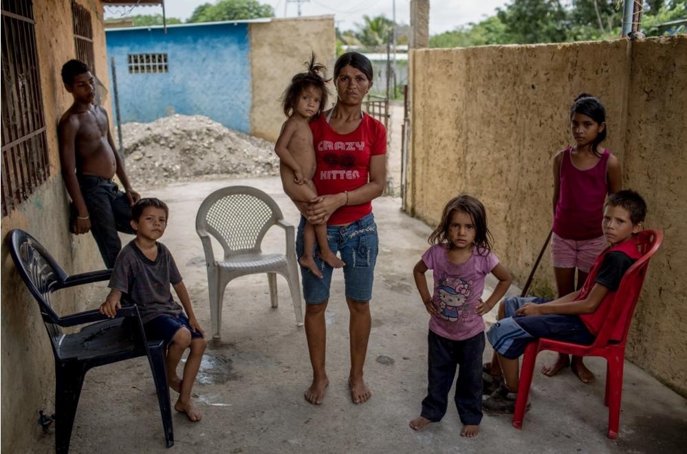 Nguoi Venezuela an xoai,  khoai lang tru bua anh 3