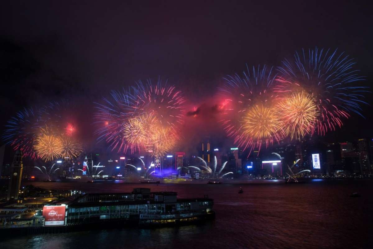 ky niem 20 nam trao tra Hong Kong anh 5