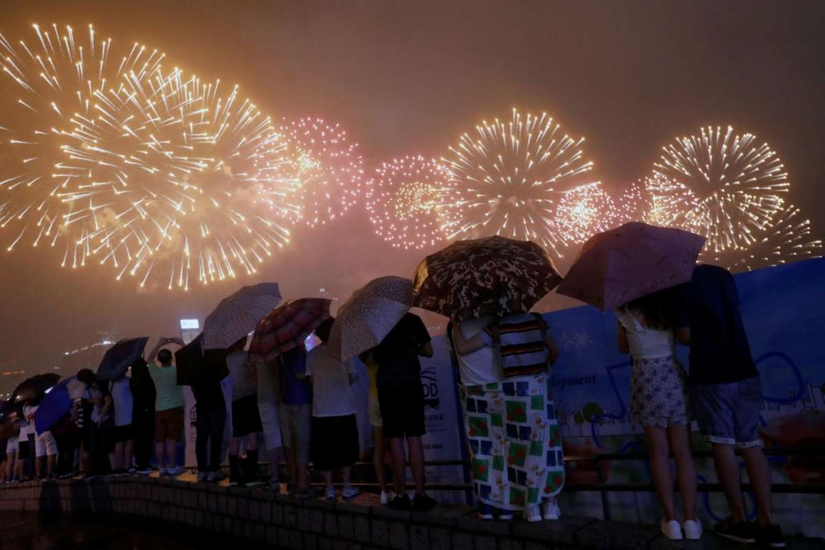 ky niem 20 nam trao tra Hong Kong anh 6