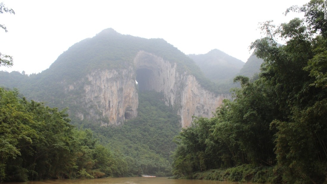 quan tài trên cao ảnh 1 quan tai tren cao anh 1