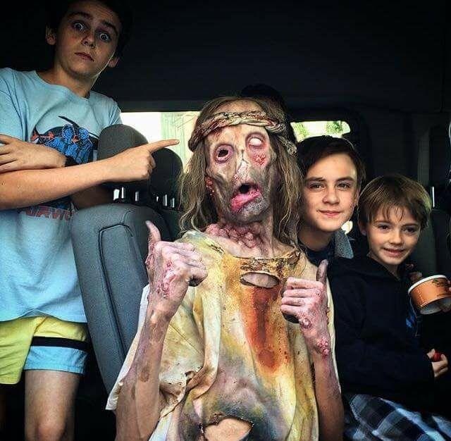 Javier Botet  Mama The Conjuring anh 11