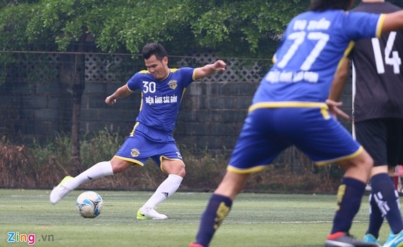 Phan Thanh Binh va ky uc cuu dong doi khi xem World Cup hinh anh