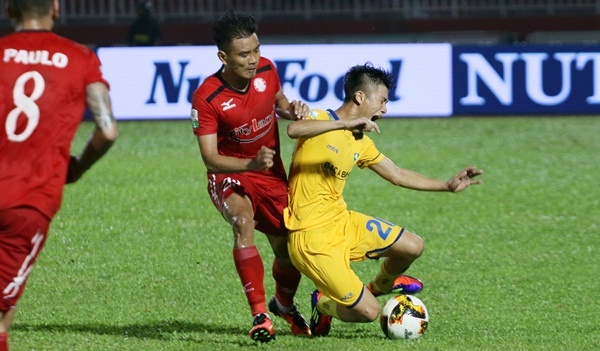 Vang Phan Van Duc khong anh huong den tinh than cua SLNA hinh anh