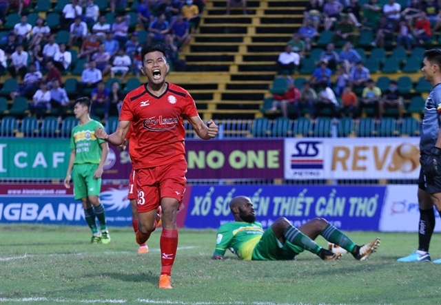 CLB XSKT Can Tho,  CLB TP.HCM,  HLV Toshiya Miura,  V.League 2018 anh 7